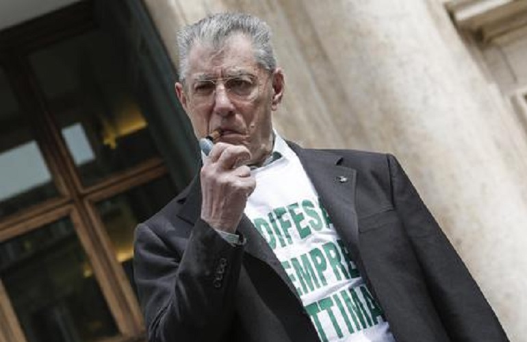 Pini (Lega): "Reddito di cittadinanza? Bossi non lo avrebbe mai approvato" (foto Ansa)