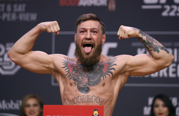Conor McGregor si ritira. Show, arresti e milioni di dollari: MMA perde suo simbolo
