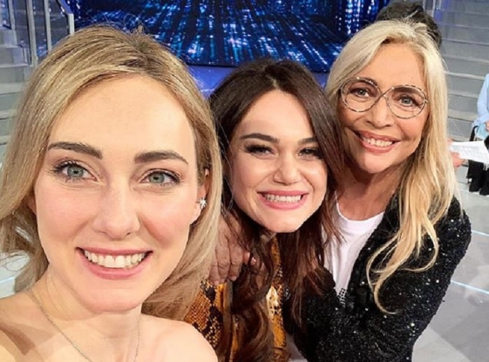 Domenica In, Cristel e Romina Carrisi da Mara Venier: "Quando mamma e papà si sono lasciati..."