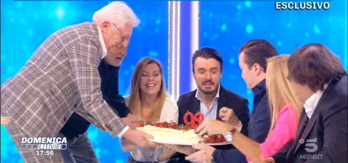 Domenica Live: i Gatti di Vicolo Miracoli riuniti per la mamma di Umberto Smaila