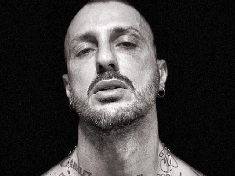 Isola dei Famosi, Rita Pavone contro Fabrizio Corona: "Il male torna indietro"