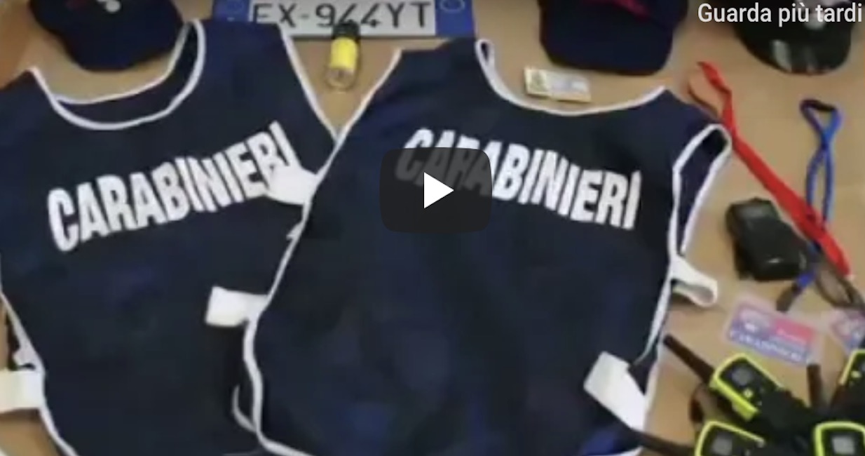 Cuneo, finte pettorine e distintivi falsi: 7 arresti, con le rapine facevano 25mila euro al mese