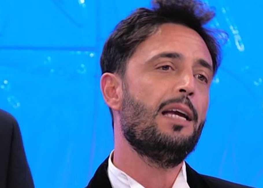 Uomini e Donne, Armando Incarnato del Trono Over avvistato in Gomorra