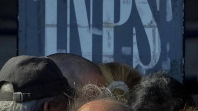 Giovanni Basile, vivo e vegeto in Germania, deceduto per l'Inps. Lo scopre al Caf di Foggia