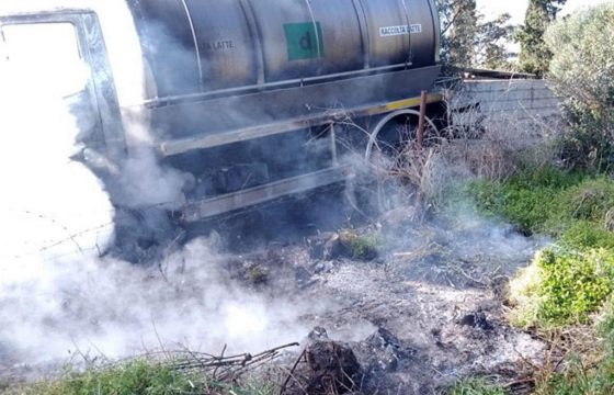 Irgoli (Nuoro): nuovo assalto armato a autocisterna piena di latte3