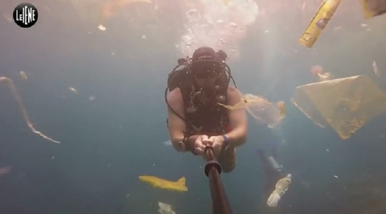 Le Iene e il servizio "La plastica sta divorando il nostro pianeta"