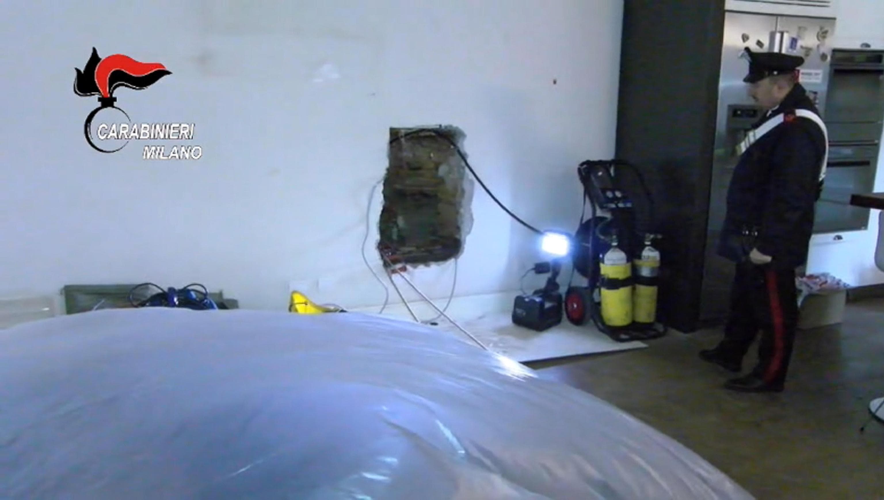 Cadavere murato a Senago (Monza): la vendetta di una anziana gioielliera su giovane albanese