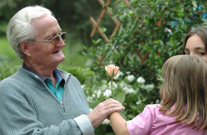 Italiani ormai poca gente: ogni anno più morti che nati