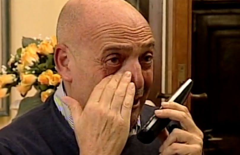 Isola dei Famosi, Paolo Brosio si infuria: "Qui sono tutti furbi"