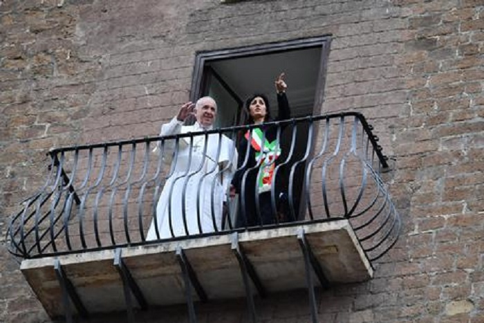 Migranti: se i 250 mila di Milano e Papa Francesco ne ospitassero uno a casa loro...