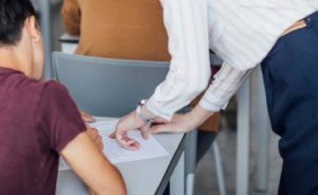 Prato, lo sfogo del 15enne con la maestra di karate: "Mi diceva che si sarebbe ammazzata"