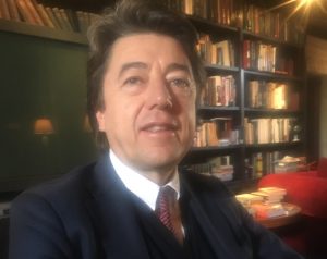 Brexit, rinvio ma di quanto? Più di 3 mesi non si può. Ma il nodo è il confine dell'Irlanda del Nord (nella foto l'autore Giampaolo Scacchi)