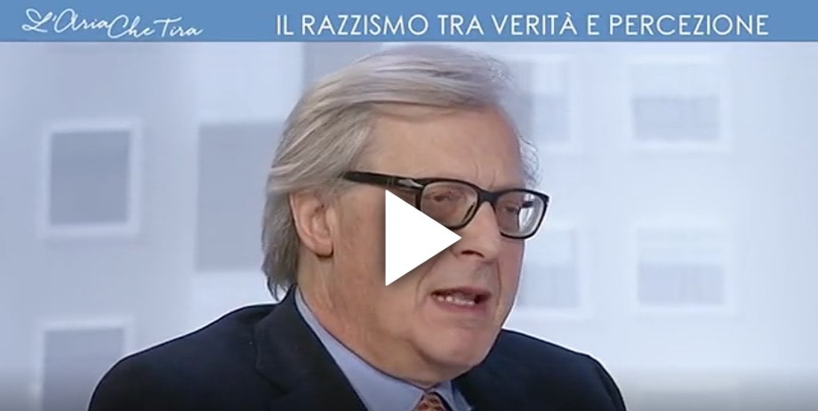 L'Aria che tira, Vittorio Sgarbi sul razzismo: "Nessuno si prenderebbe una colf rom"
