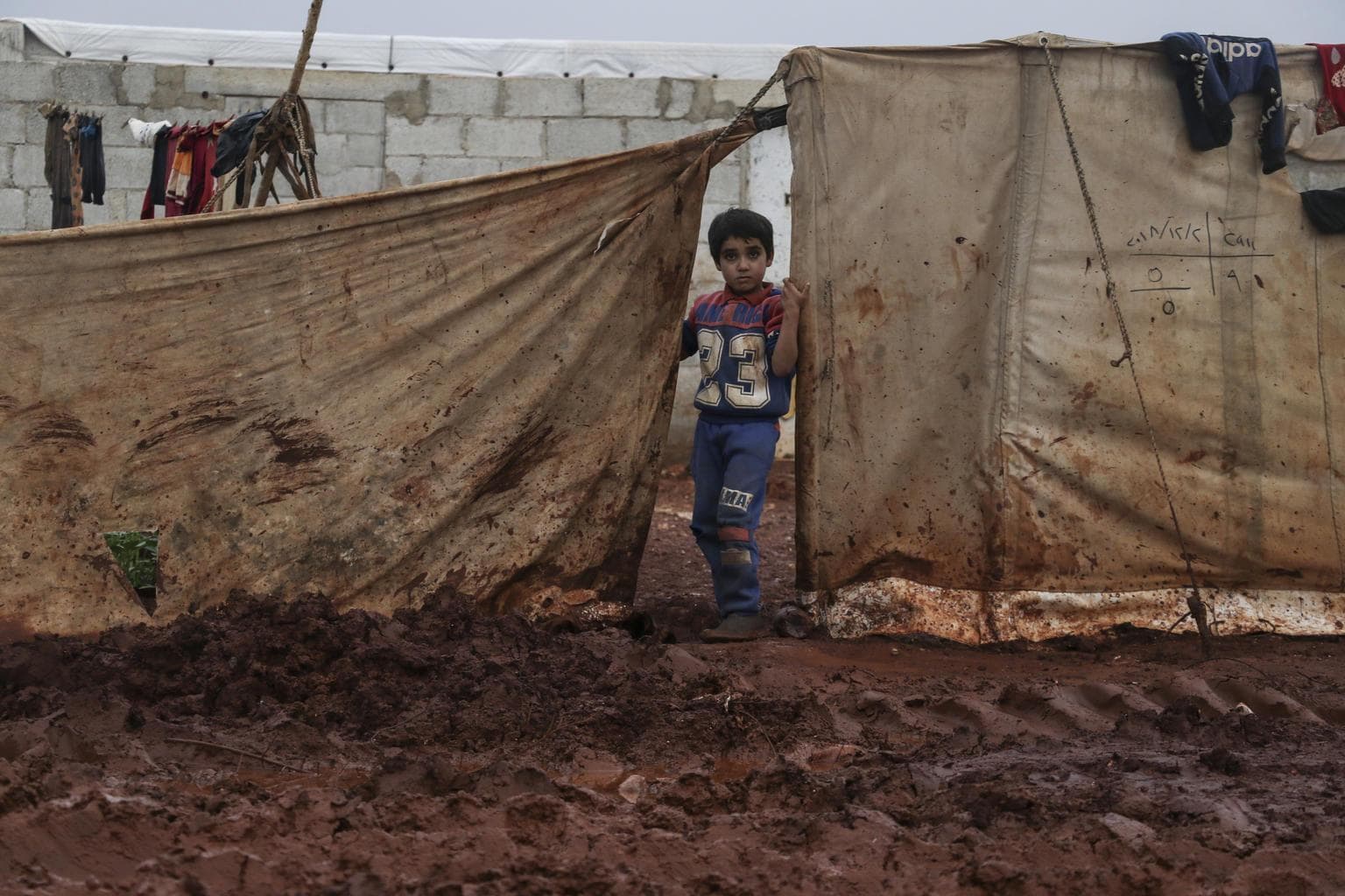 Siria, 1106 bambini uccisi nel 2018. E non è finita, a cominciare dai figli dei foreign fighters