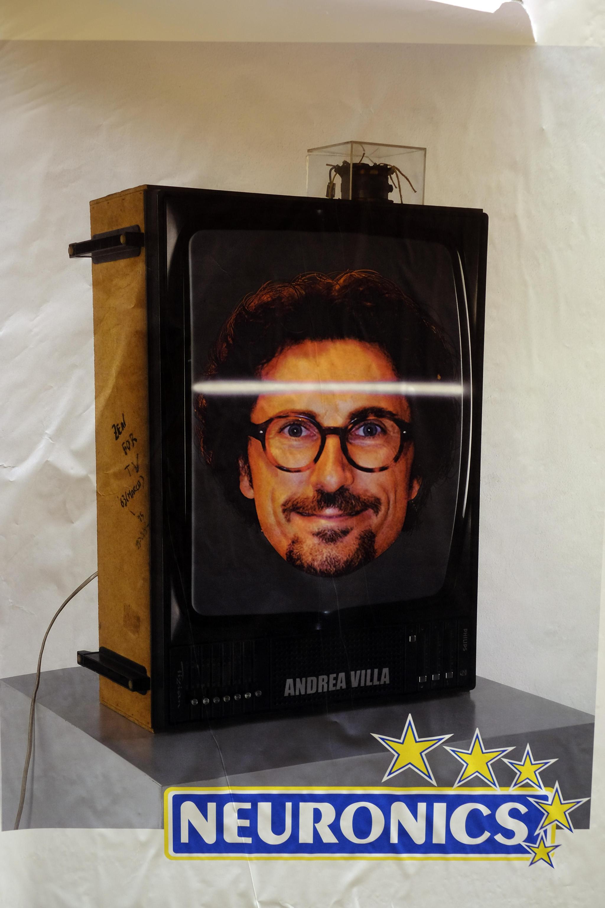 Toninelli diventa "neuronics": l'opera dello street art a Roma5