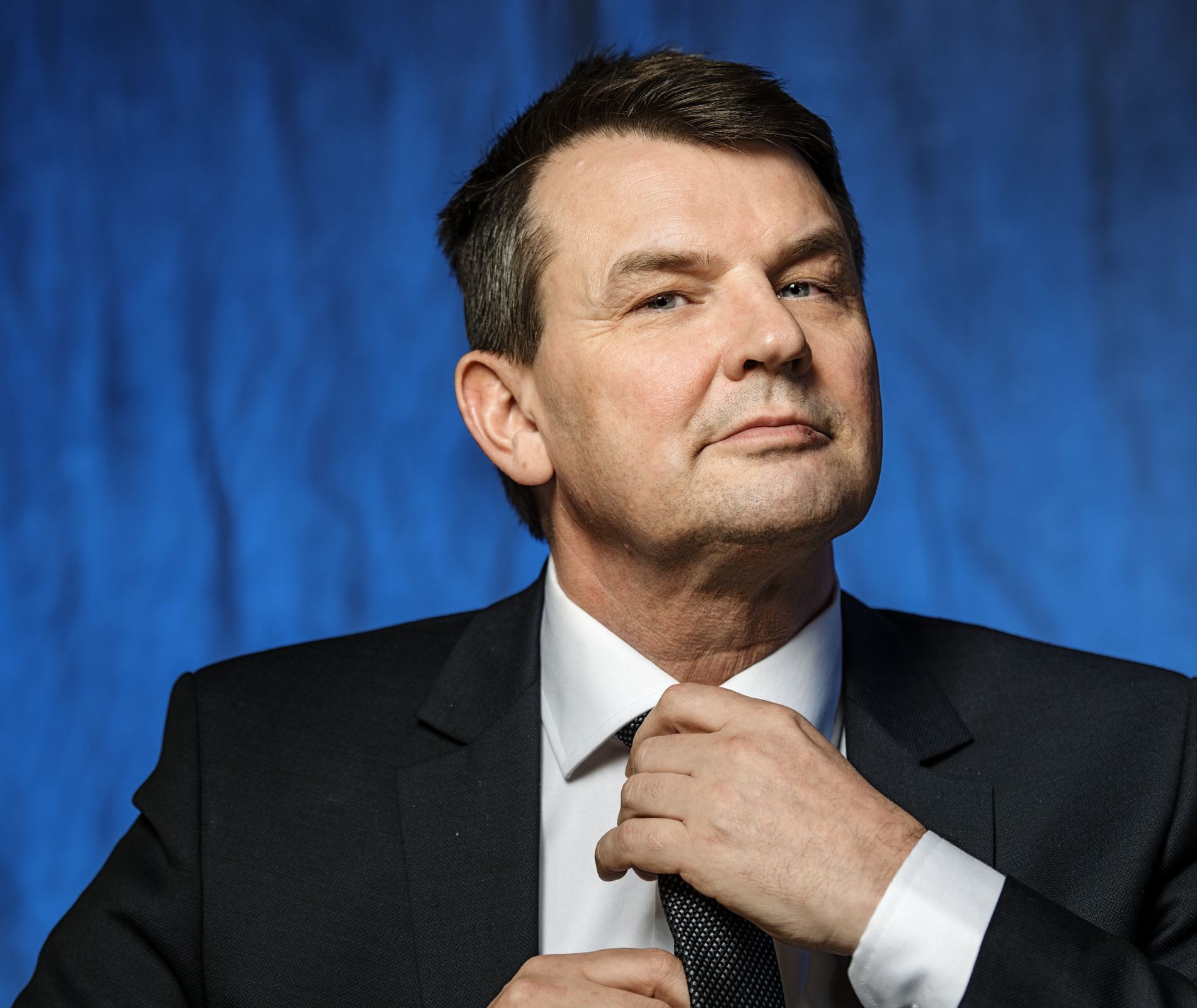 Norvegia: si dimette il ministro anti-immigrati. Le minacce subite inventate dalla compagna