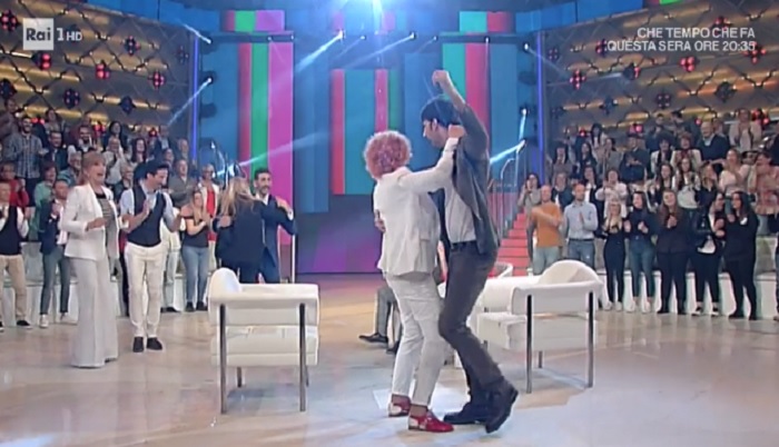 Domenica In: Mara Venier e Ornella Vanoni ballano il reggaeton