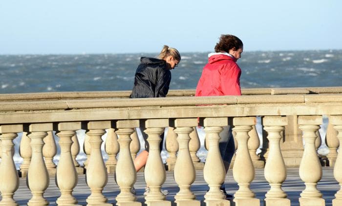 Toscana, allarme vento, domani 26 marzo codice arancione. Attese raffiche a 150 km/h
