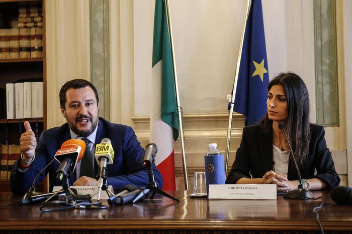 matteo salvini raggi