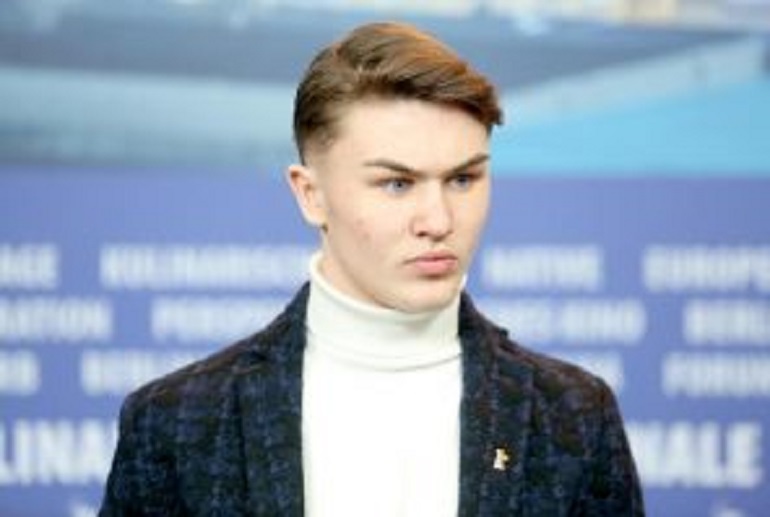 Artem Tkachuk, le prime parole dopo l'accoltellamento: "Ecco cosa è successo" (foto Ansa)