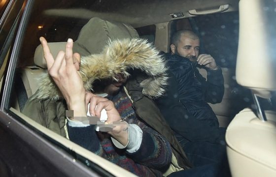 Said Machaouat fa le corna dopo l'arresto per l'omicidio di Stefano Leo6