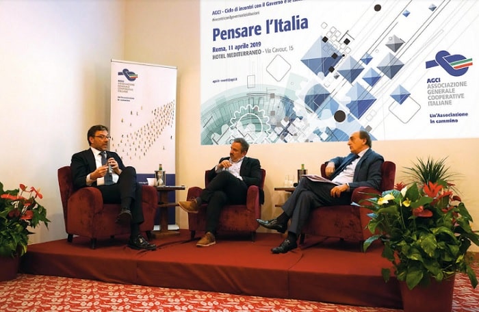 Giancarlo Giorgetti ospite del convegno Agci parla di Def, reddito, sblocca cantieri...