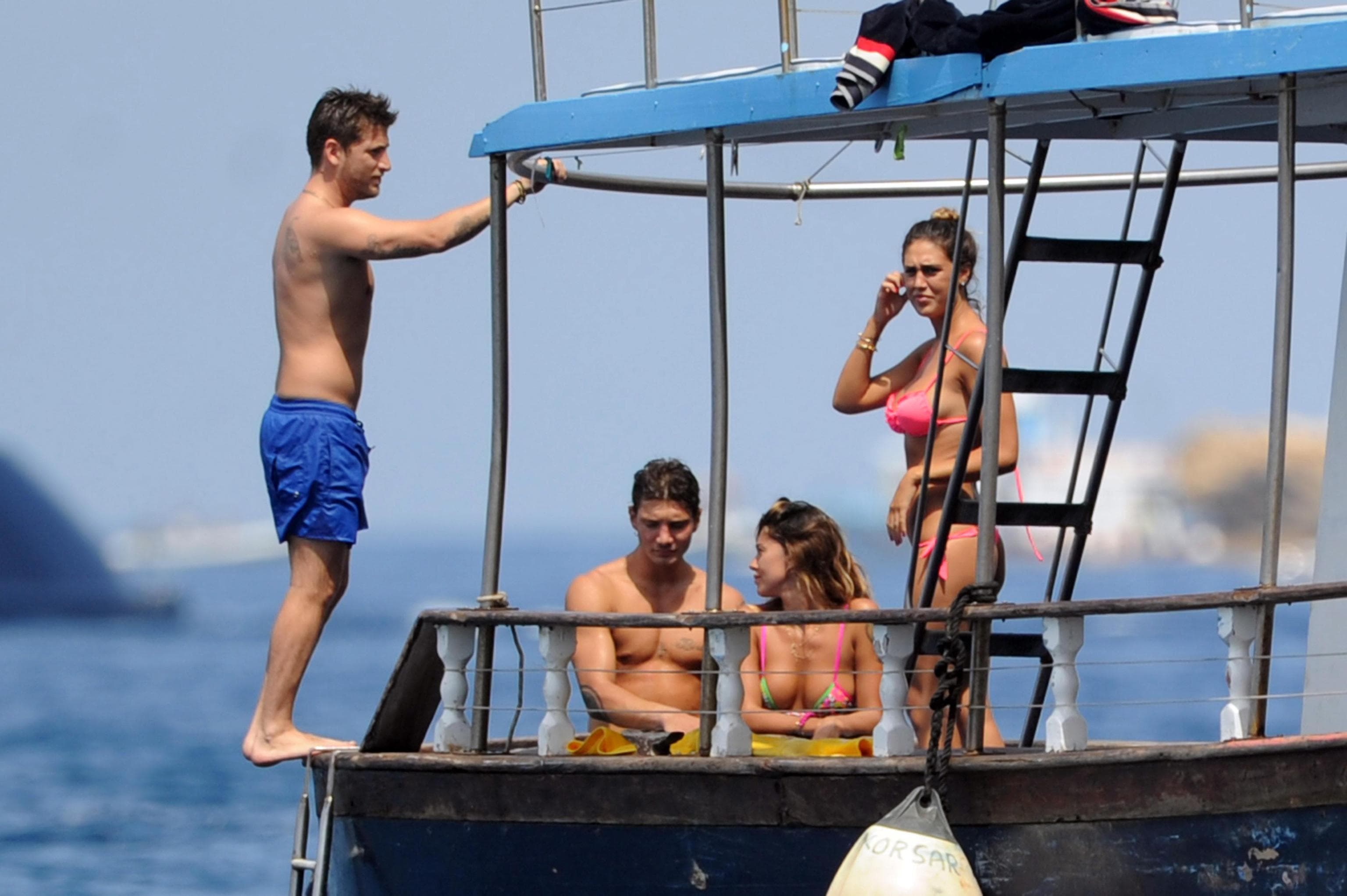 Belen Rodriguez e Stefano De Martino a processo: rischiano 3 anni di carcere