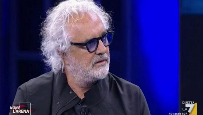 Francesco Facchinetti contro Briatore: "Siete vecchi. Non rompete"