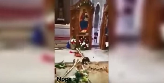 Cesena, due rumeni ubriachi danneggiano pesantemente chiesa ortodossa