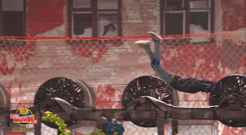 Ciao Darwin, la testimonianza di una concorrente: "Quando Gabriele è caduto..."