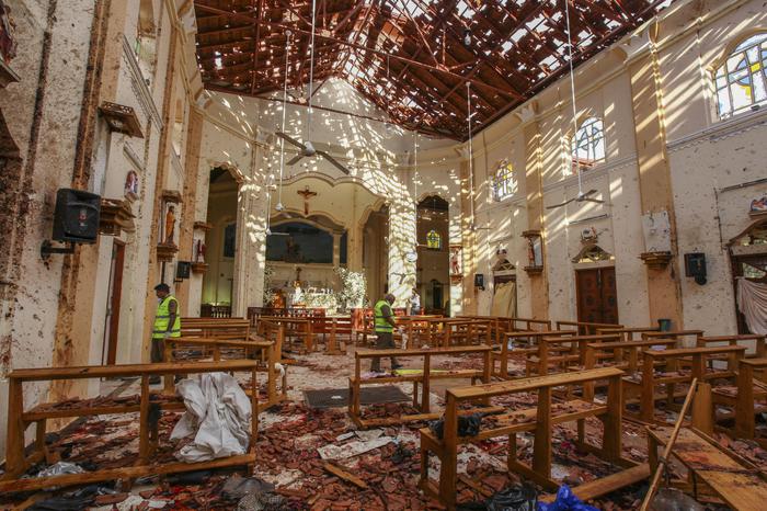 Sri Lanka: nuova bomba espolde vicino chiesa a Colombo10