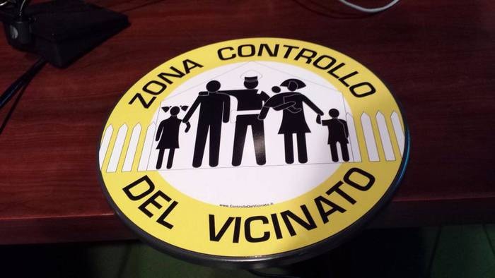 Lega, la proposta di legge per i "controlli informali" tra vicini di casa