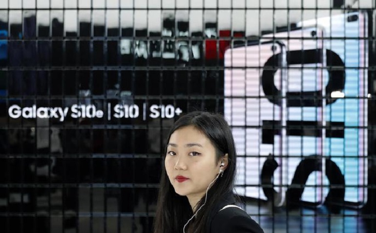 Corea del Sud, arriva il 5G sul Samsung Galaxy S10 (foto Ansa)