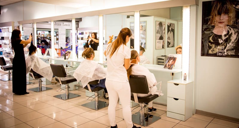 Jean-Louis David è morto. Addio al parrucchiere delle star