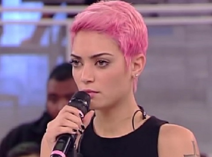 Balotelli e Elodie fidanzati? Lui si infuria su Instagram e risponde così