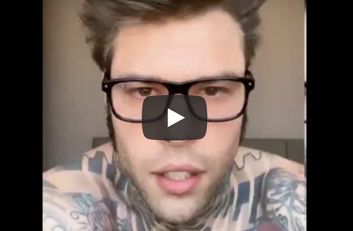 Fedez torna in concerto: "Ho una datina questa Estate. Se volete venire..."