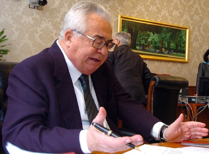 Giuseppe Ciarrapico è morto. Aveva 85 anni