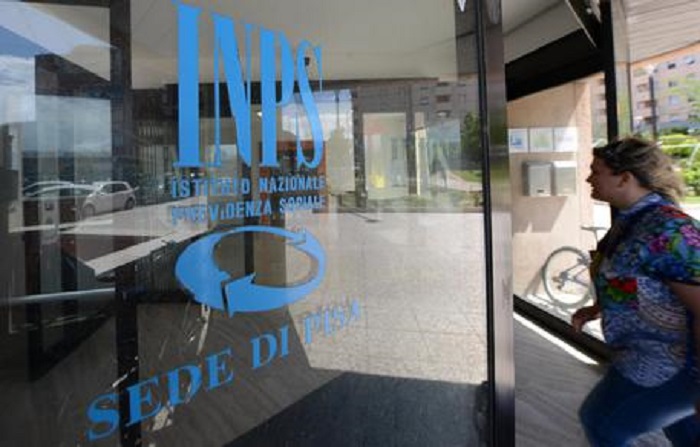 Inps: sgravi fino a 8.060 euro l'anno per chi assume giovani disoccupati