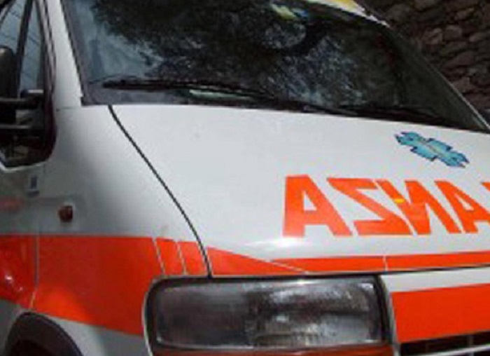 San Martino in Strada (Lodi), scuolabus esce fuori strada: tre bambini feriti (foto d'archivio Ansa)