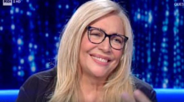 Domenica In, Povia a Mara Venier: "Sei sempre una f..."