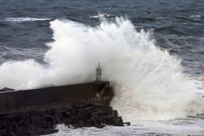Maltempo Sardegna e Sicilia: turista francese morto in un mare