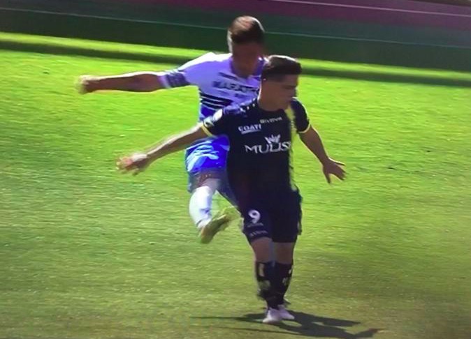 Milinkovic Savic, espulsione Lazio-Chievo: scalcia Stepinski da dietro