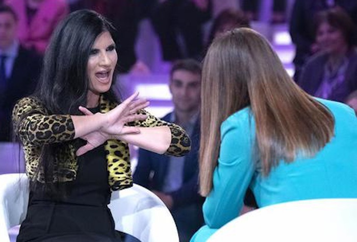 Verissimo, Pamela Prati: "Mi sposo a maggio. Ho querelato tutti"