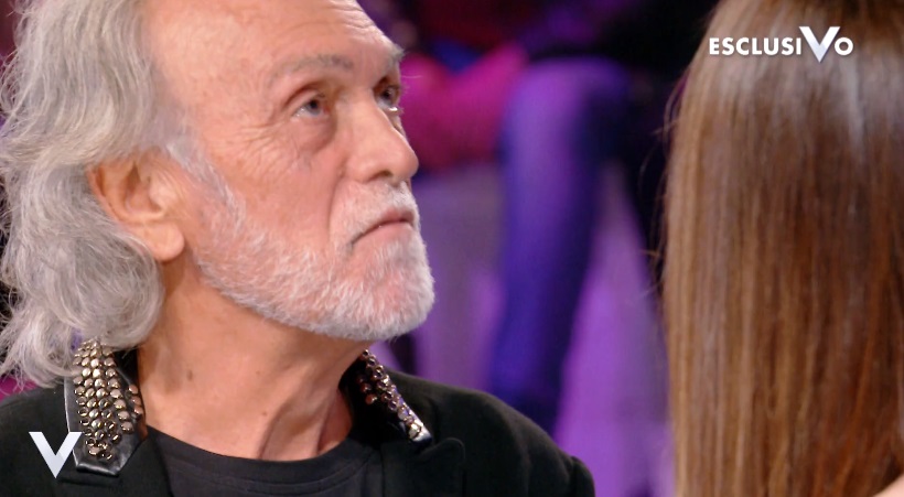 Verissimo, Riccardo Fogli si commuove in diretta: ''Mia moglie...''