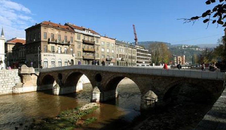 Sarajevo 25 anni dopo, la memoria non si cancella (foto Ansa)