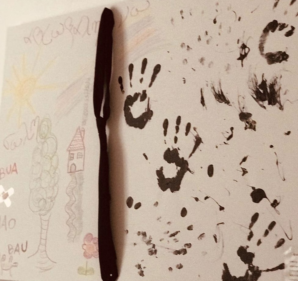 Nadia Toffa pittrice: quadri in vendita su Instagram. "Chiede 7mila euro"