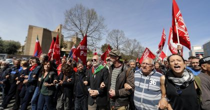 Torre Maura. Antifascisti da una parte, Casapound dall'altra4