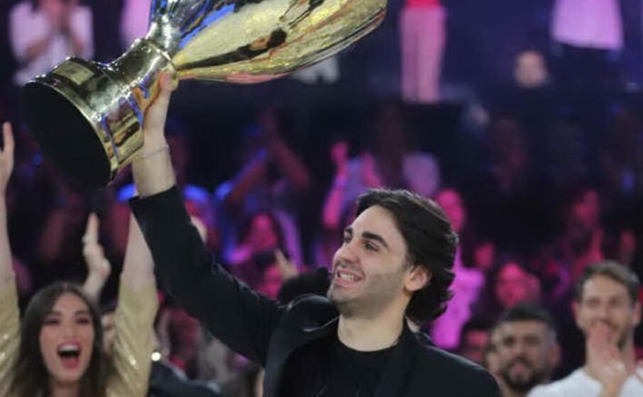 amici 18 alberto urso