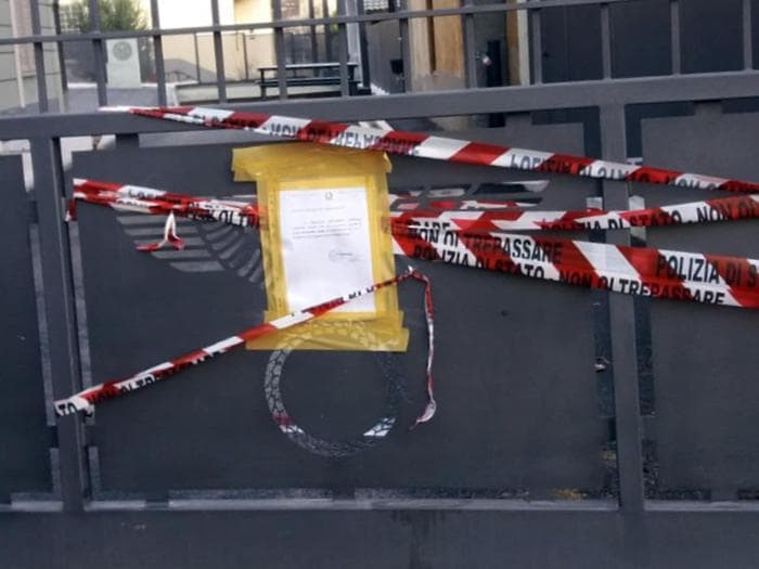 "Camere a gas? Una bufala. Adolf Hitler era un grande". E lui rischia sei anni di carcere