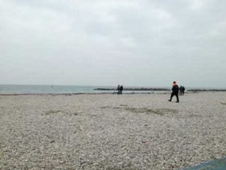 Nettuno, è di Goffredo Petrucciani, 90 anni, il cadavere ritrovato sulla spiaggia (foto d'archivio Ansa)